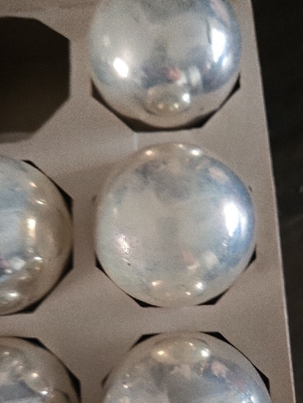 Vintage Shiny Brite Silver Glass Christmas Ornaments 1950's - Picture 8 of 10